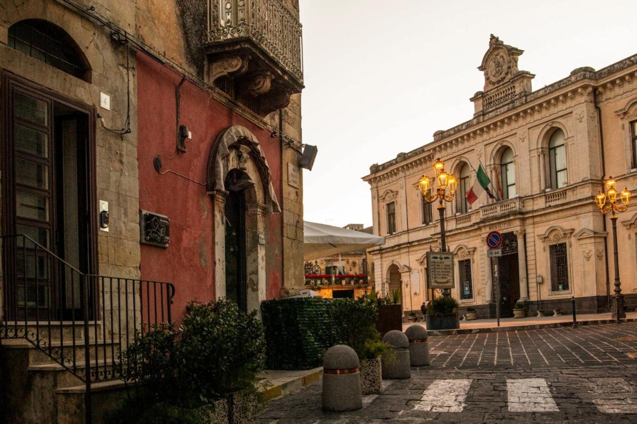 Casa Vacanze Agorà Palazzolo Acreide Exterior foto